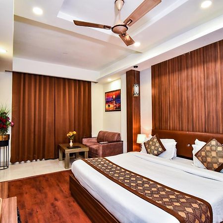 Pinaz Royale Hotel Amritsar Ngoại thất bức ảnh