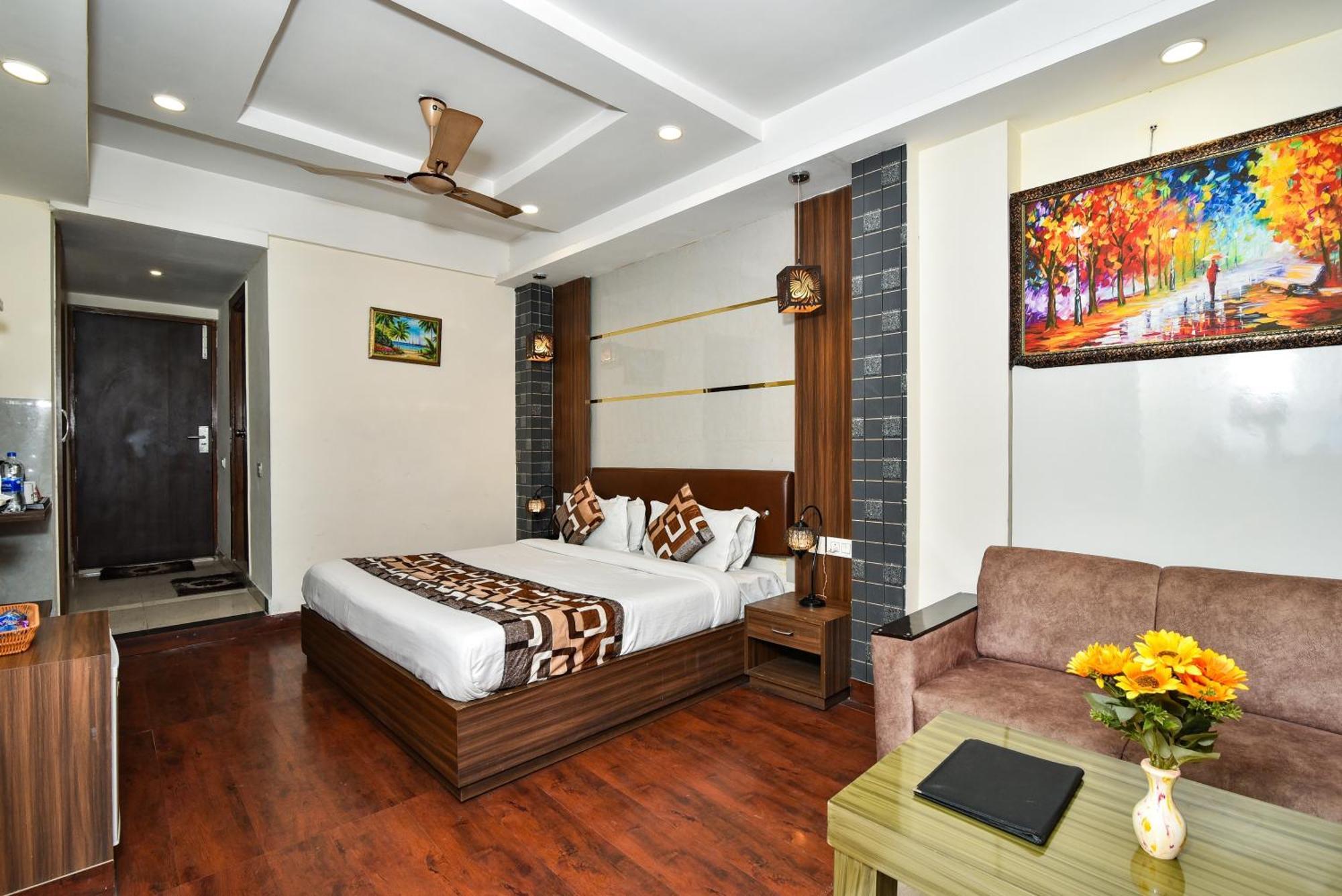 Pinaz Royale Hotel Amritsar Ngoại thất bức ảnh