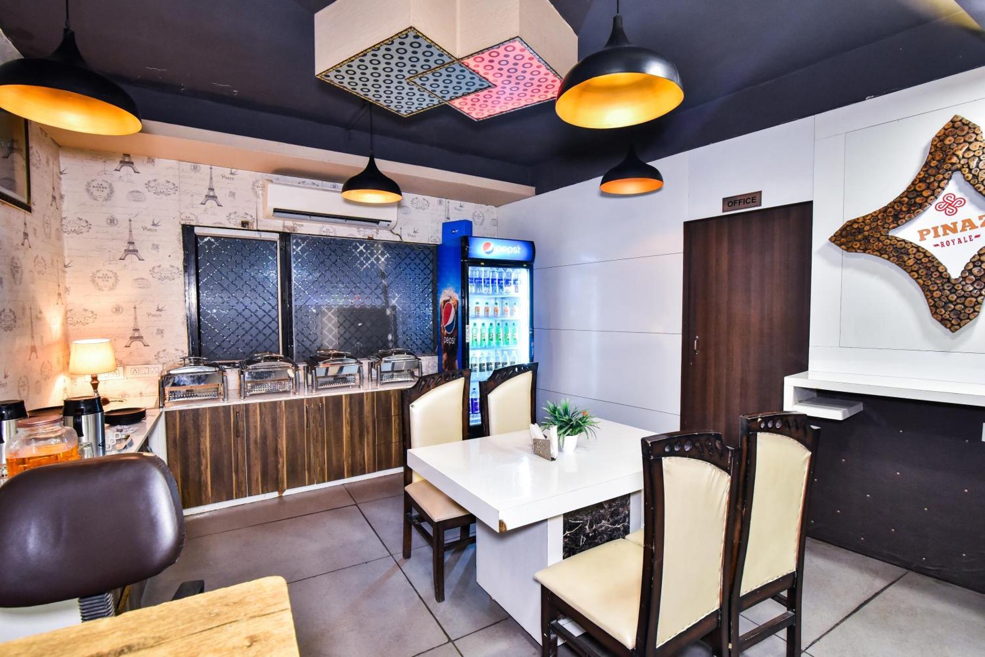 Pinaz Royale Hotel Amritsar Ngoại thất bức ảnh