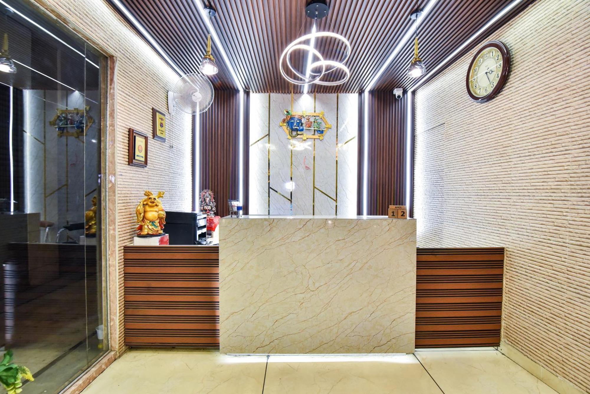 Pinaz Royale Hotel Amritsar Ngoại thất bức ảnh